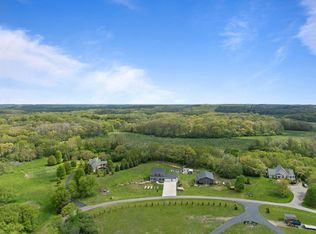 2577 Back Rd, Burlington, WI 53105