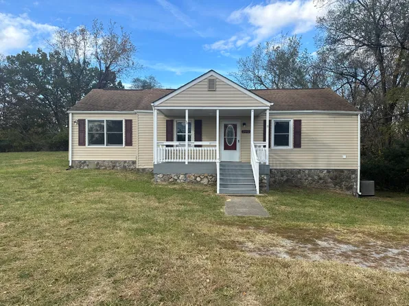 2032 Kessler Rd NE, Roanoke, VA 24012