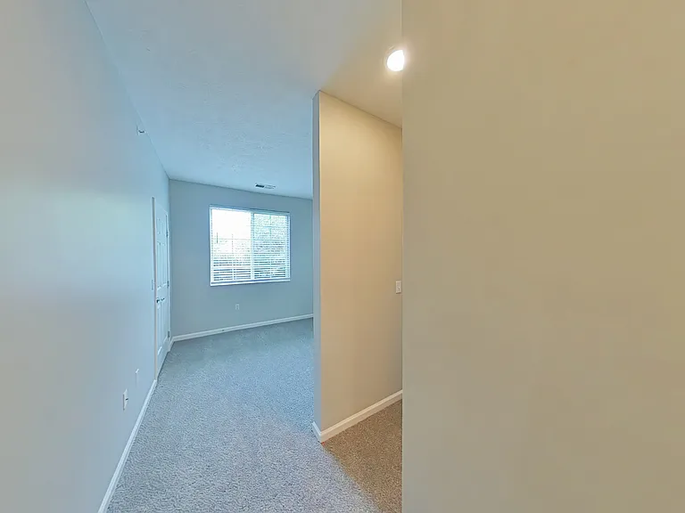 Landings At Beckett Ridge — Photo 40