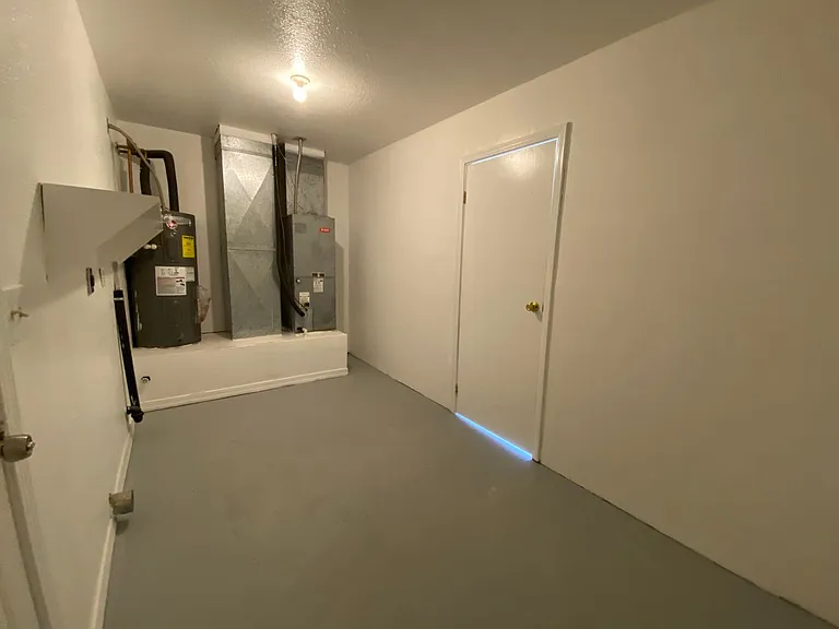 6582 W Hershey Way — Photo 28