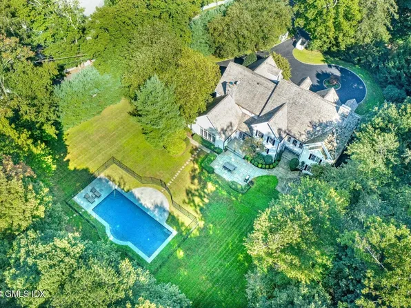 62 Brookridge Dr, Greenwich, CT 06830