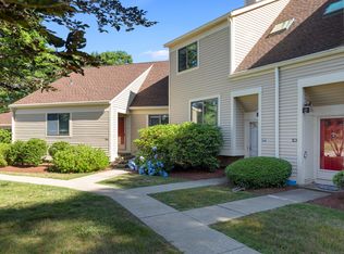 104 Sandy Point Rd #104, Old Saybrook, CT 06475