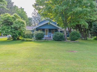 940 Saratoga Rd, Wilton, NY 12831
