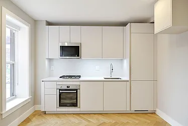 Rented by Akelius Real Estate Management