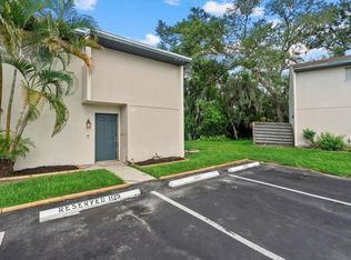 1125 Longfellow Way, Sarasota, FL 34243