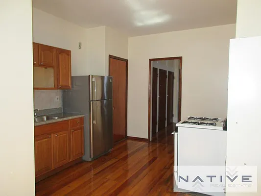 Rented by Native Real Estate LLC | media 11
