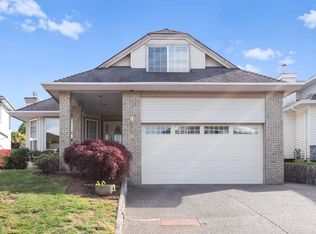 19658 Cedar Ln, Pitt Meadows, BC V3Y 2E4