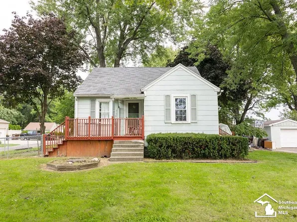 3176 N Custer Rd, Monroe, MI 48162
