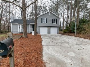 1360 Willow Bend Dr, Snellville, GA 30078