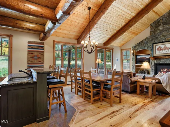 445 Trappers Way, Fraser, CO 80442