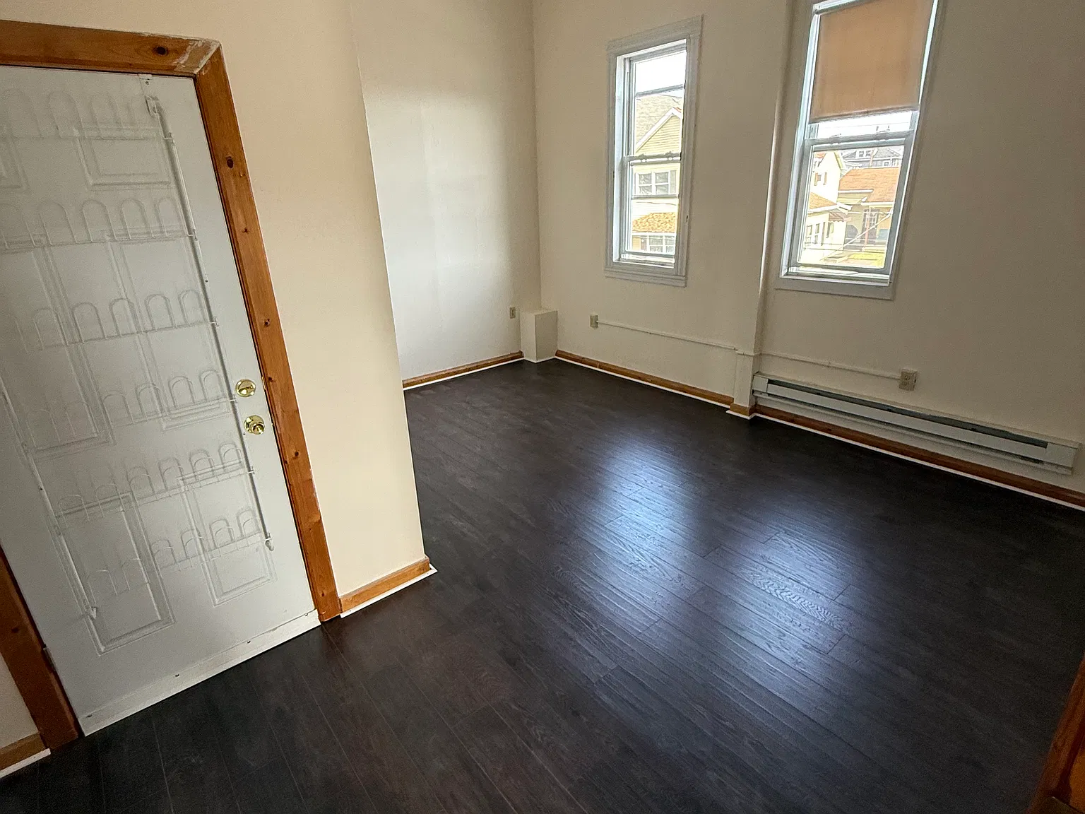 2 bed, 900 sqft, $950 — Photo 3