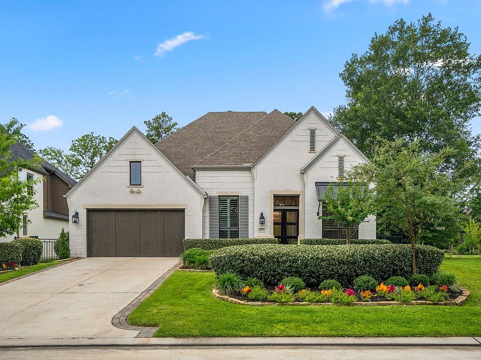 1st image of 204 Empress Green Pl