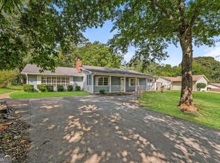 70 Fairfield Dr, Ellenwood, GA