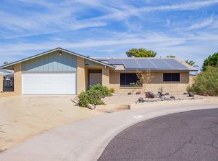 3328 W Gelding Dr, Phoenix, AZ 85053