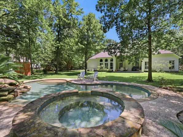33206 Windcrest Estates Blvd, Magnolia, TX 77354