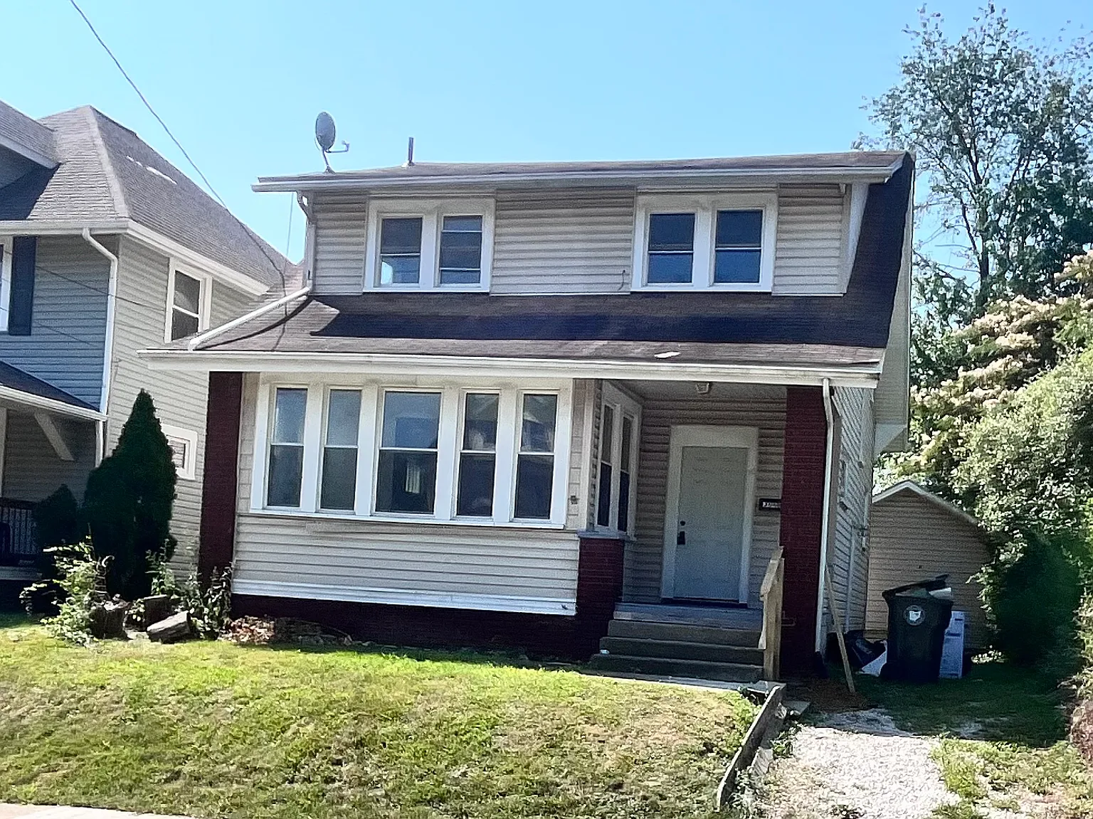 4 bed, 2.5 bath, 1491 sqft, $1,250 — Photo 1