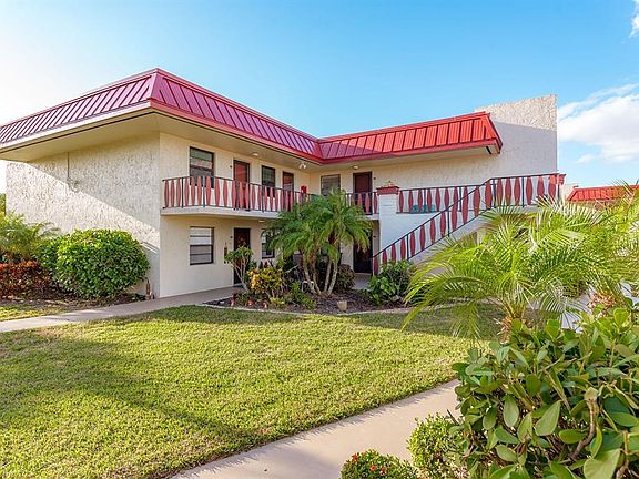 2nd image of 84 Boundary Blvd APT 165