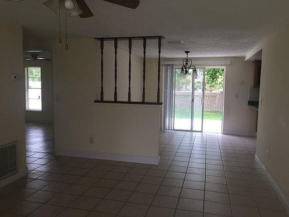 3rd image of 7354 Monterey Blvd