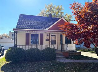 816 E 3rd St, Royal Oak, MI 48067