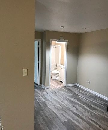 4th image of 8142 Glen Mont Dr #2