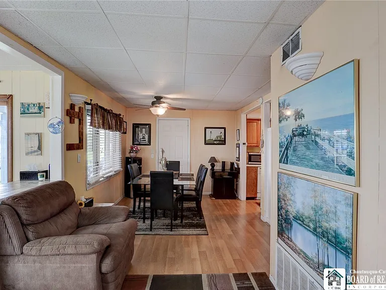 2372 Lakeside Dr — Photo 29