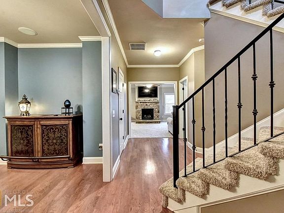3rd image of 2722 Morgan Farm Ct