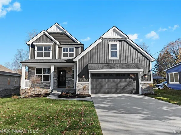 311 Caroline St, Milford, MI 48381