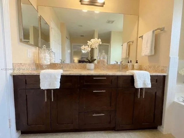 14530 SW 156th Ave — Photo 4