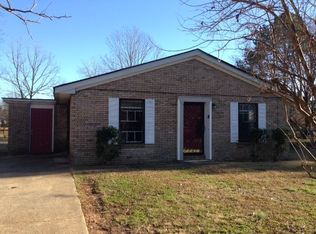 8 Carriage Cir SW, Bessemer, AL 35022