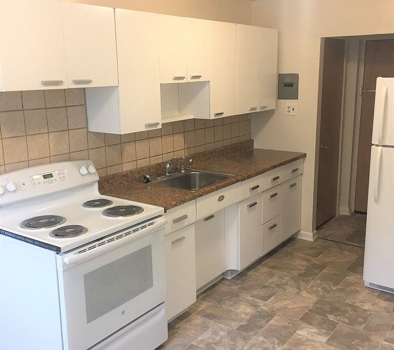 2nd image of 1621 Old York Rd APT B4