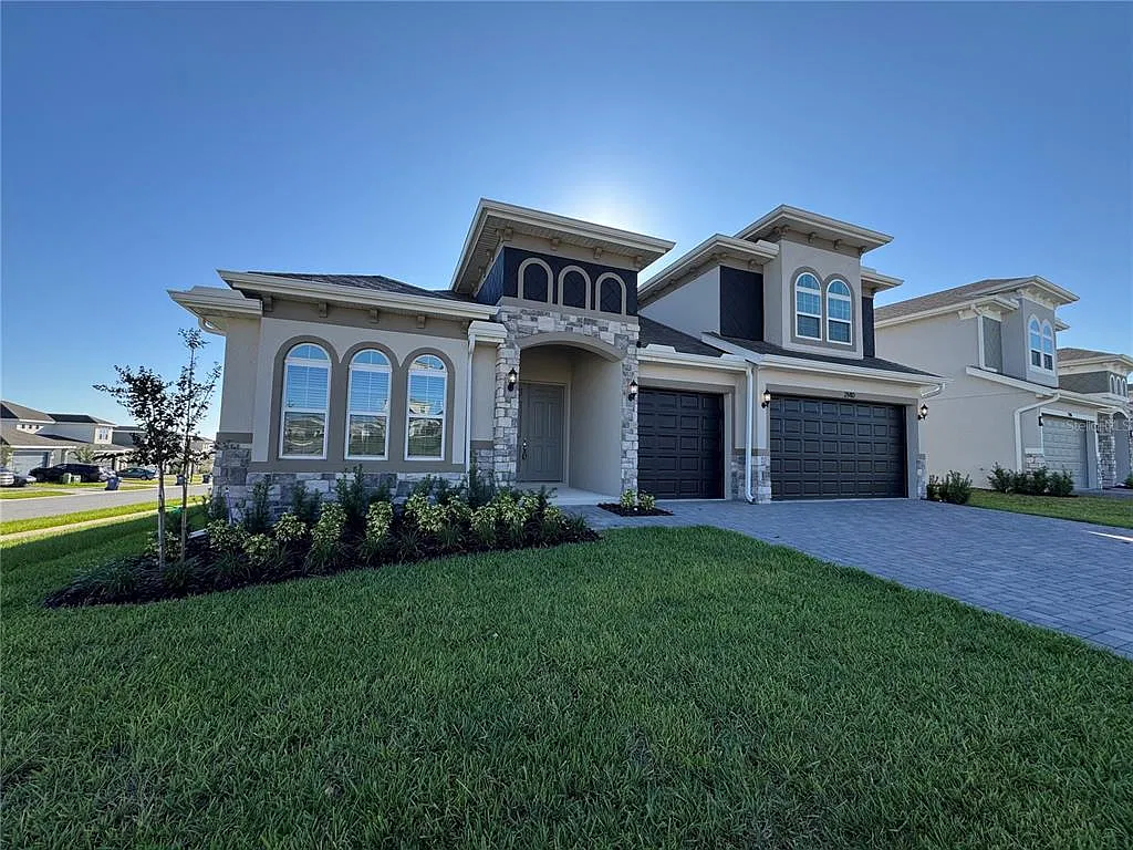 5 bed, 4.0 bath, 3446 sqft, $4,500 — Photo 3