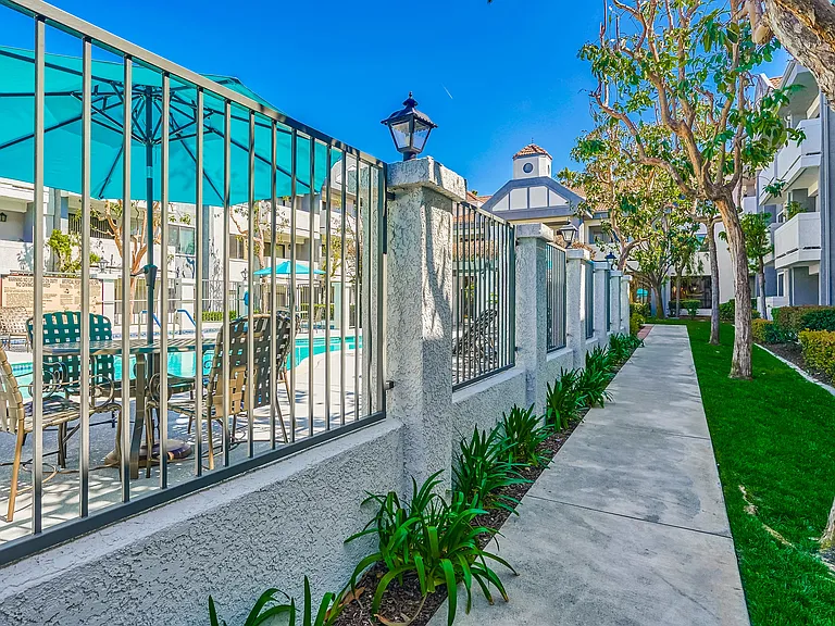 Casa Grande Senior Apartment Homes — Photo 30