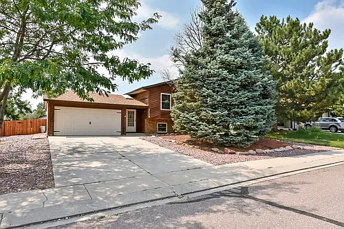 3729 Thundercloud Dr Photo 1