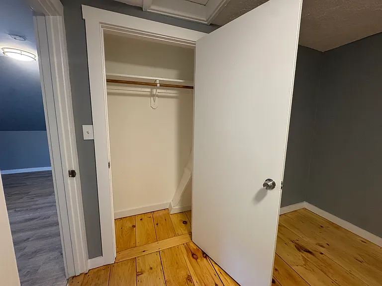 87 Maple Ave — Photo 15