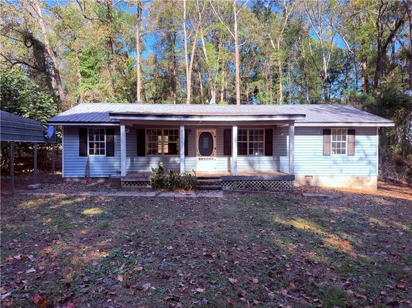946 Dogwood Trl, Winder, GA 30680