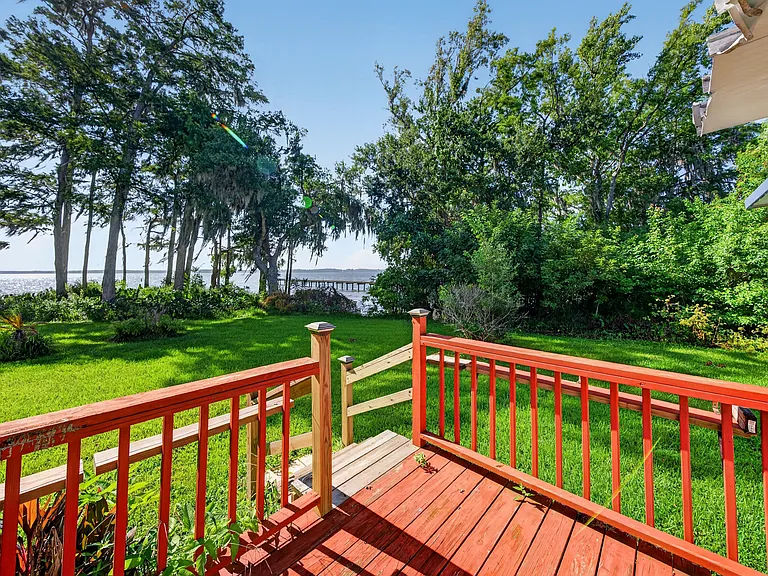 322 Cedar Creek Rd — Photo 24