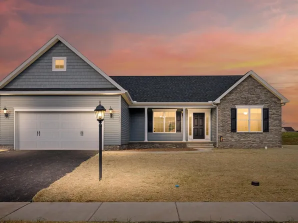 535 Log House Rd #117, Stewartstown, PA 17363