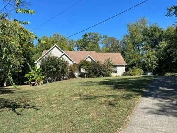 400 Larkway Ct, Nashville, TN 37211