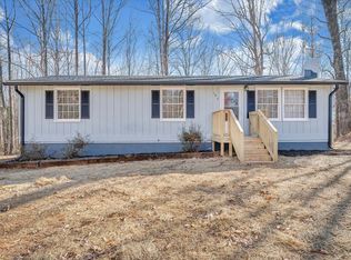 193 Meadow Green Dr, Bassett, VA 24055