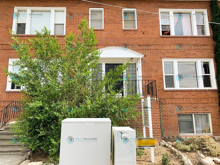245 W Taylor St — Photo 10