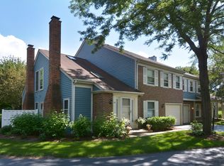 66 S Stonington Dr, Palatine, IL 60074