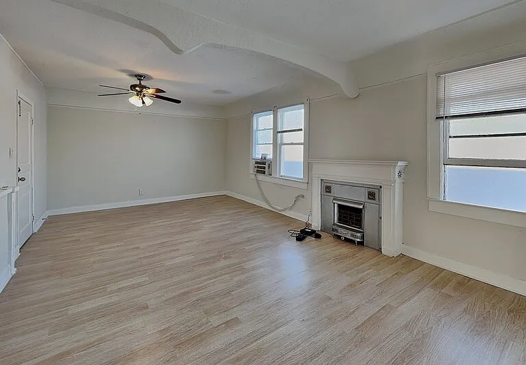 2904 W Chestnut St #3 — Photo 12