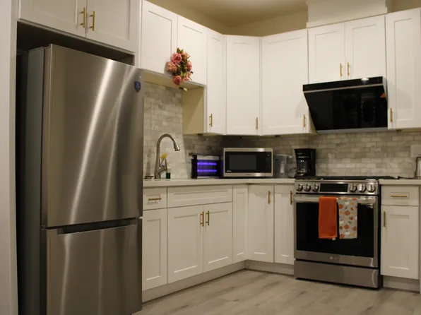 20326 Lake Erie Dr, Walnut, CA 91789