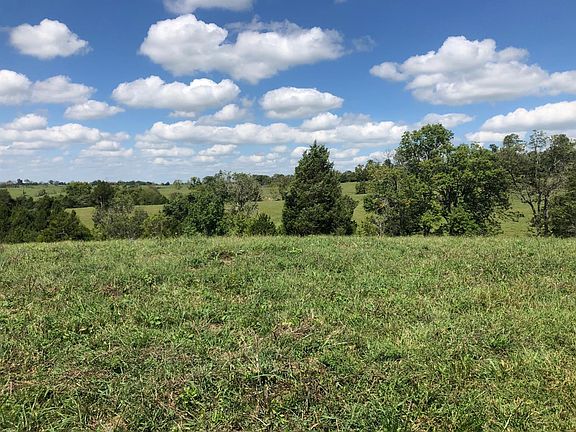4th image of 387 Perry Pike