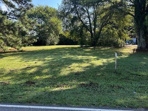 561 Walnut Grove Rd, New Market, AL 35761