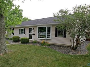 1050 Hugo Ave, Maumee, OH 43537