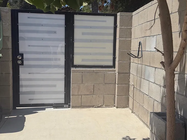 11914 Gager St — Photo 2