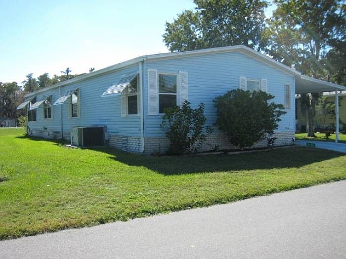 58' Long Spacious Home!