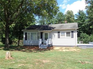 3264 Playmore Beach Rd, Morganton, NC 28655