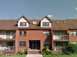 94 E Beverly Hills Ter #G, Woodbridge, NJ 07095